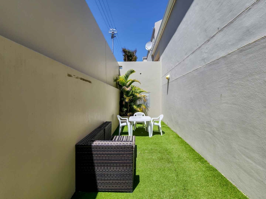 3 Bedroom Property for Sale in Fresnaye Western Cape